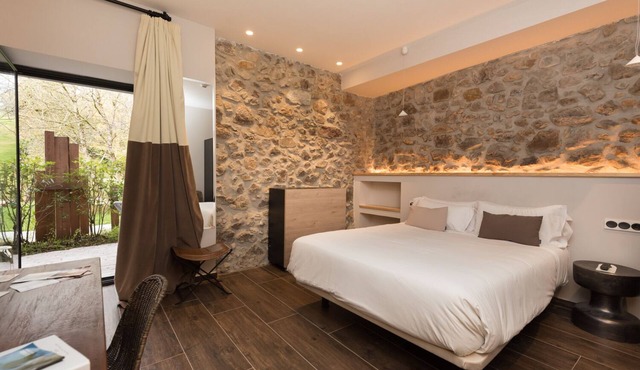 Hotel Sagarlore