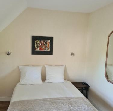 Hotel Saint julien aux bois