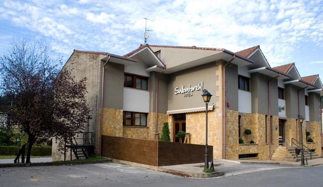Hotel Salbatoreh