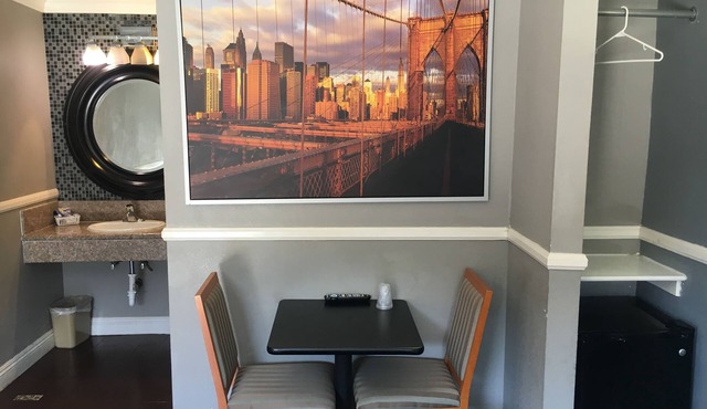 Hotel Salina Long Beach