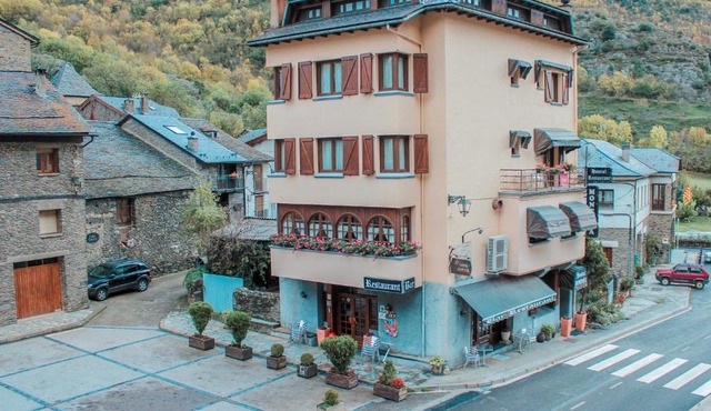 Hotel Saloria