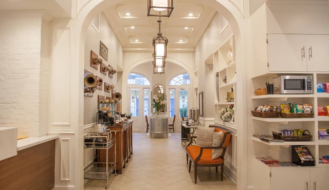 Hotel St. Pierre®, a French Quarter Inns® Hotel