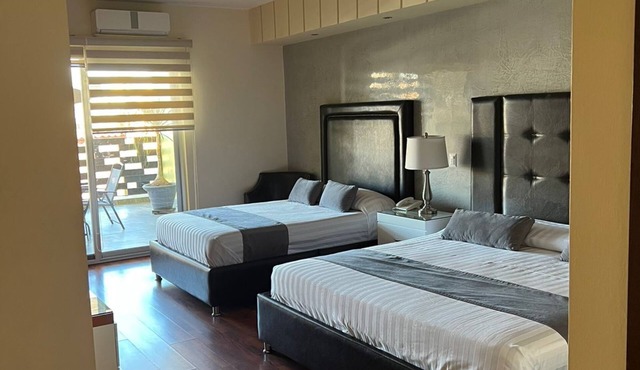 HOTEL TIERRA ROJA