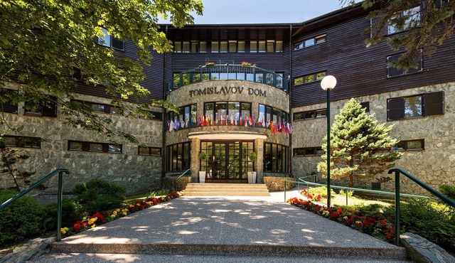 Hotel Tomislavov Dom