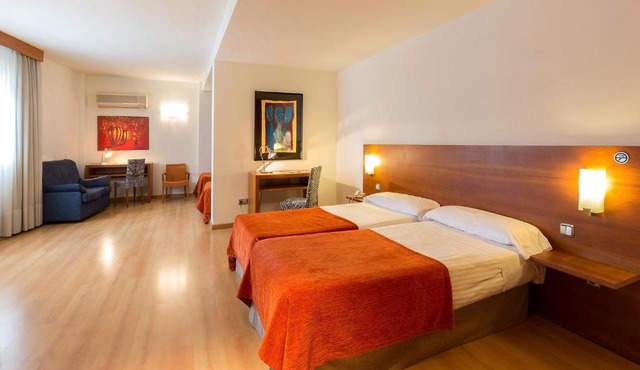 Hotel Torre Monreal