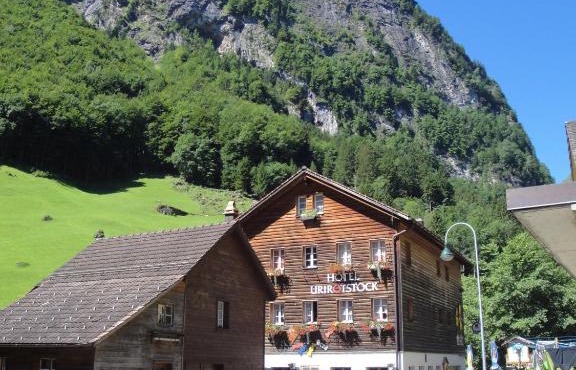 Hotel Urirotstock