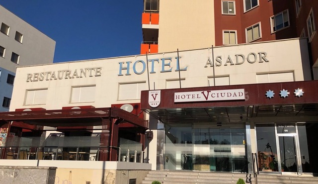 Hotel V Ciudad