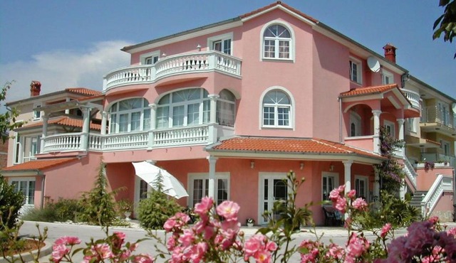Hotel Villa Vera