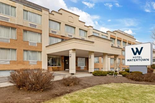 Hotel Watertown, Fort Drum