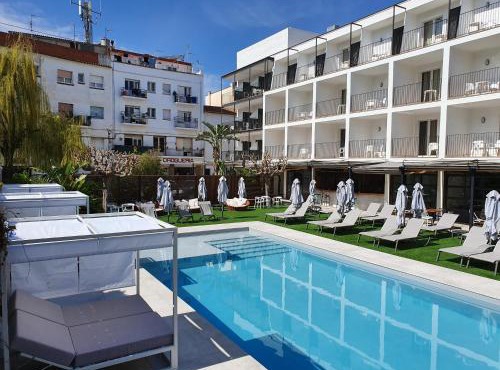 Hotel Windsor Tossa - Adults Only 16