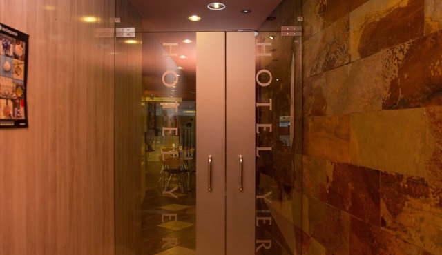 Hotel Yerri