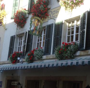 Hotel zum alten Schweizer