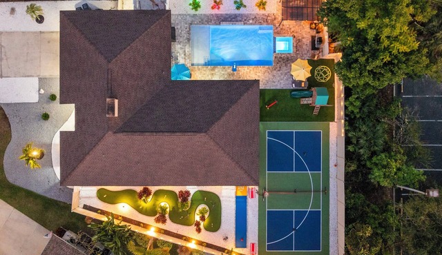 HotTub Pickleball MiniGolf GameRoom UltimateFrisbee HeatedPool near AMI