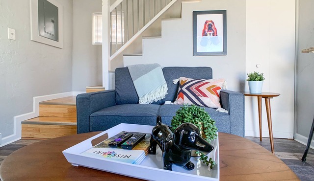 Hound Haus - Dog Friendly, near Purina Farms and WashMO