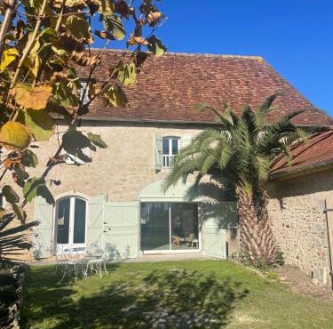 Hourquebie-Demeure de charme entièrement rénovée à 2 min de la rivière-Entre mer et montagne