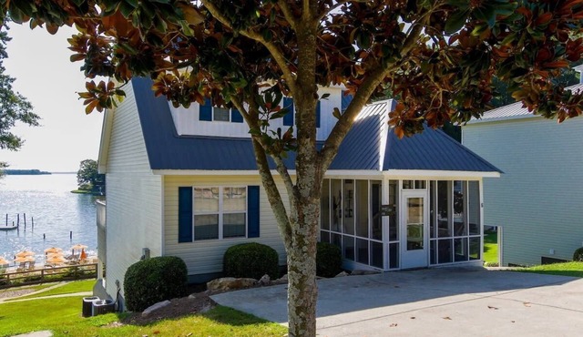 House #06 Heart of the Bay (Pet Friendly) Pier