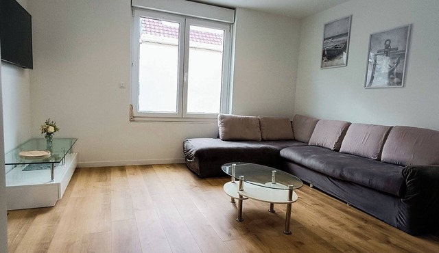 House 1 min from the beach of Petit Fort Philippe