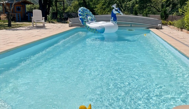 House 10 minutes from the beach. Mountain view. Swimming pool. Equipped for 100% comfort