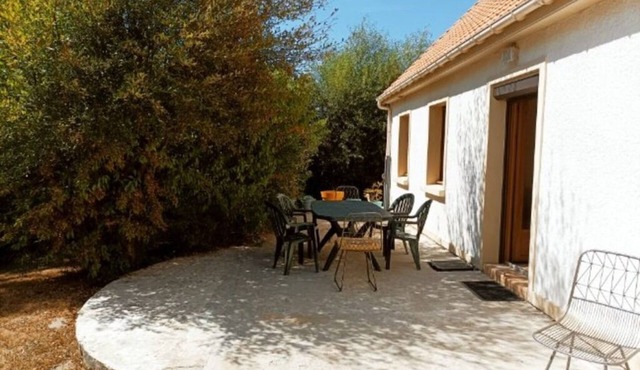 House 100 m2 Plein pied, Proche mer 6 pers Jardin clos Grande terrasse parking