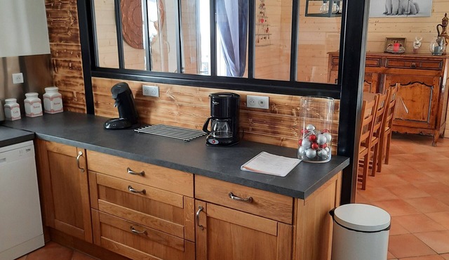 HOUSE 12 PERS. LOCATED BETWEEN ST LARY SOULAN AND PIAU ENGALY