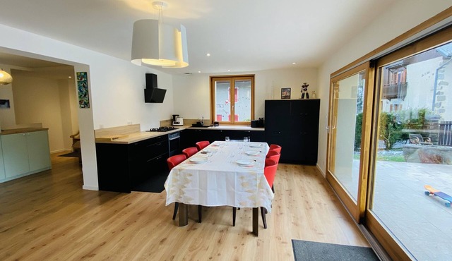 ! House 140m2 ideal location between ski resorts and center of Annecy !