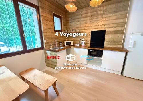 House 15 min from Futuroscope