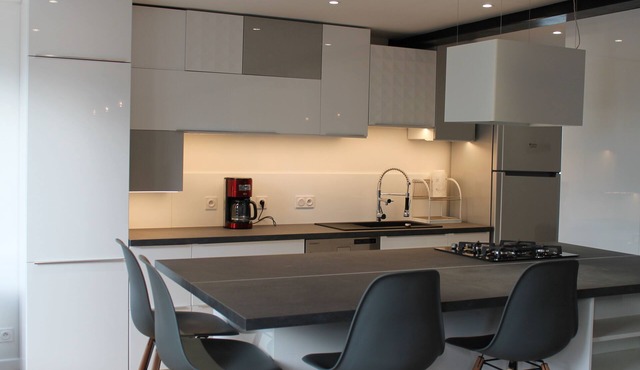 House 15 pers 300m from the sea + sauna