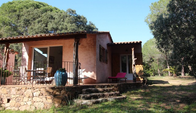 House 150 meters from the beach PALOMBAGGIA private access