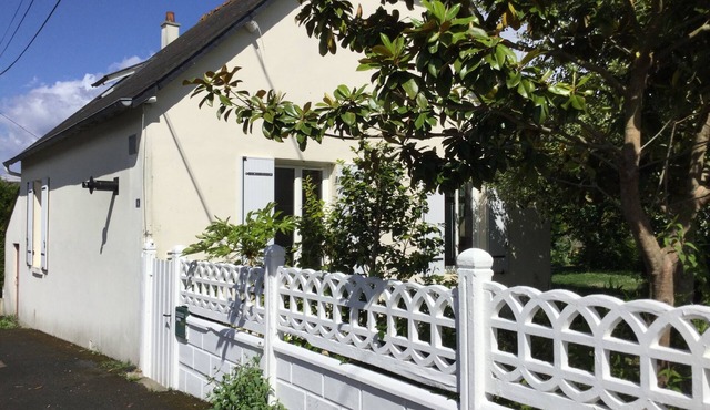 House 150 metres from the beach