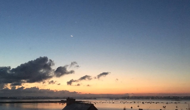 House 160 m2, with swimming pool, view and seaside, beach and town on foot