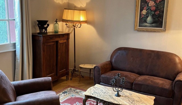 HOUSE 2 BEDROOMS (4people) in TREIGNAC (19 Corrèze) right in the center of the Village