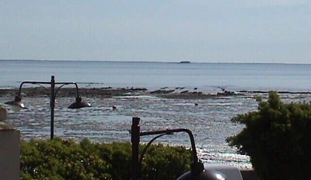 House 20 m from the sea, beach