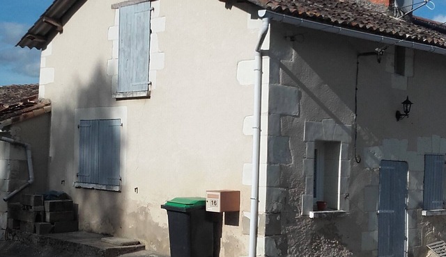 House 20 min from Futuroscope