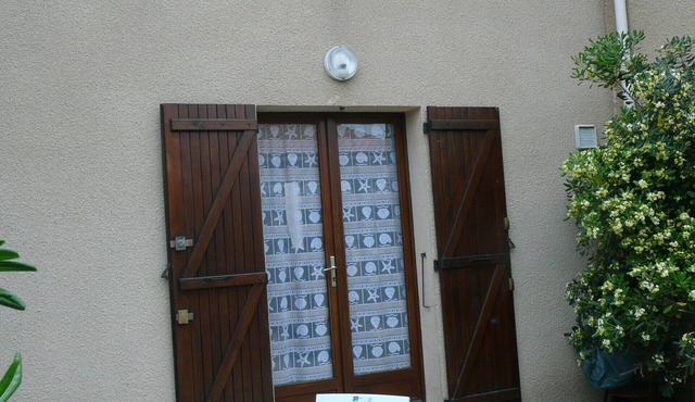 House 200m from the large sandy beach of Sainte-Marie-la-Mer