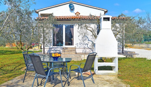 House 2219/65854 (Istria - Galižana), 6000m from the beach