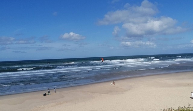 House 3 bedrooms Lake sand beach port