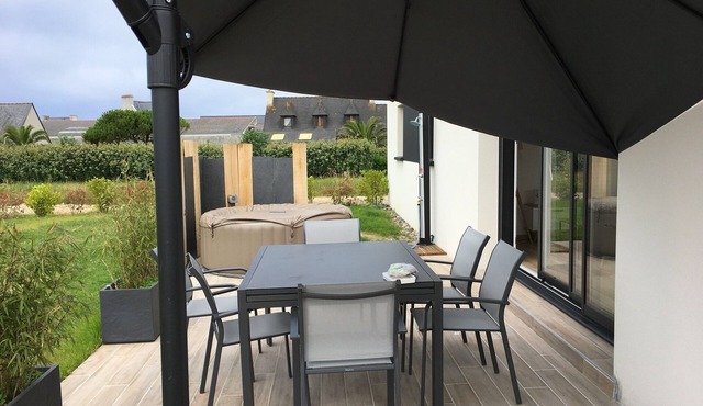 HOUSE 300 meters from beaches and port with spa