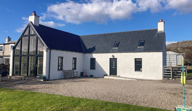 House 300 Metres From Achmelvich Beach located on the North Coast 500.