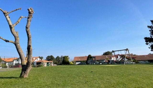 House 300m from the beach on foot! Ideal for families and hikers