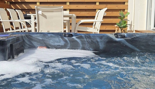 House 3bed Terraces Jacuzzi Garden 4min from the beach.