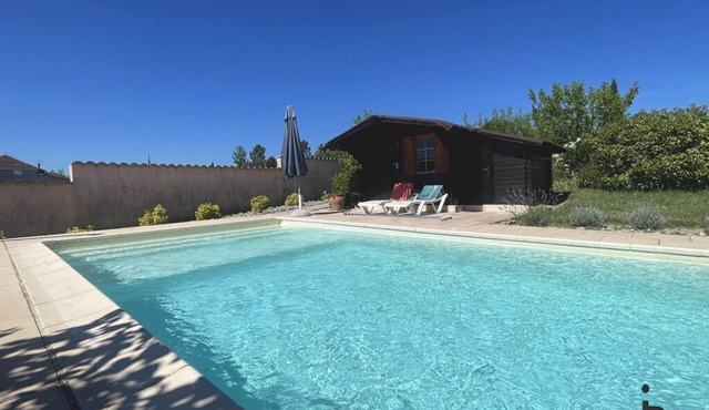House 4/6 persons with private swimming pool in a quiet area near the river Ardèche
