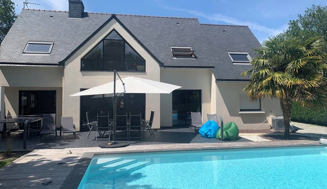 House 4 bedrooms swimming pool 7min from beaches near carnac la trinité sur mer