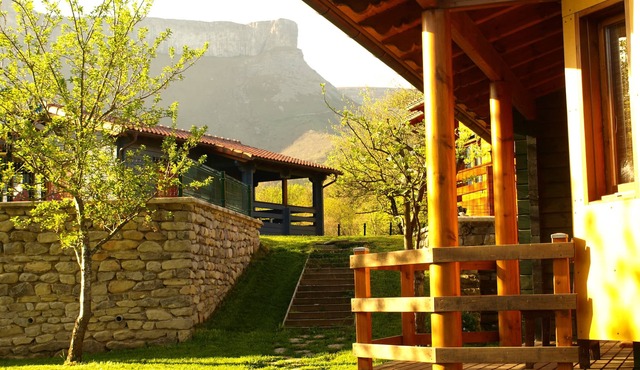 House 4 Eskutzi, Waterfall