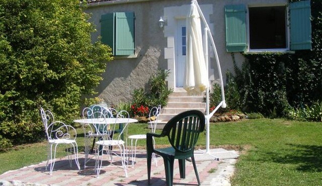 House 4 people near the Dordogne