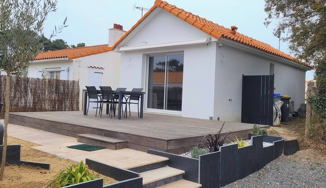 House 4 persons near beach and forest