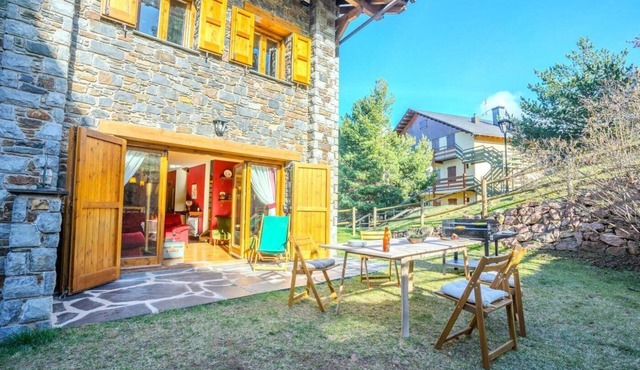 House 4 rooms 10 Pax, Fireplace, Garden & BBQ on the Slopes