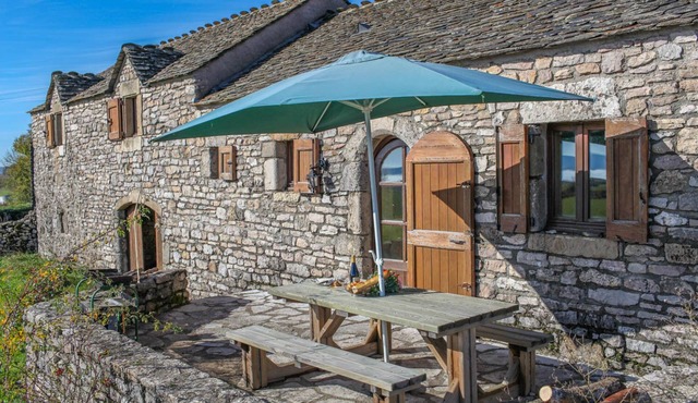 House 5 persons in Villeneuve