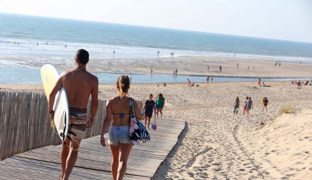 House 50 m² - 2 people, Weekly rental (Saturday to S)- Less 25 km from the ocean