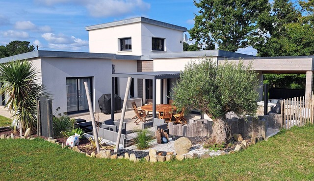 House 500m from the beach with SPA 6 people