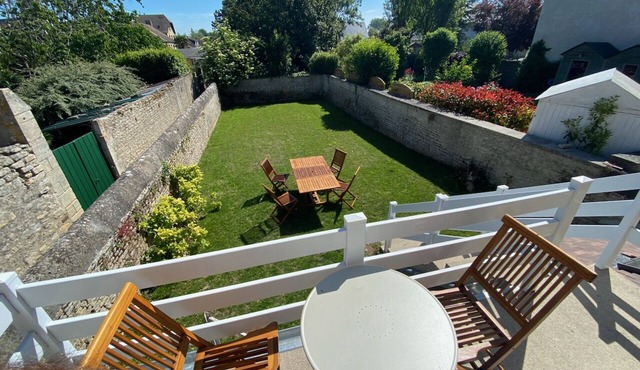 House 55 m2 - South garden 150m2 enclosed by walls 2 minutes from the sea - Juno Beach